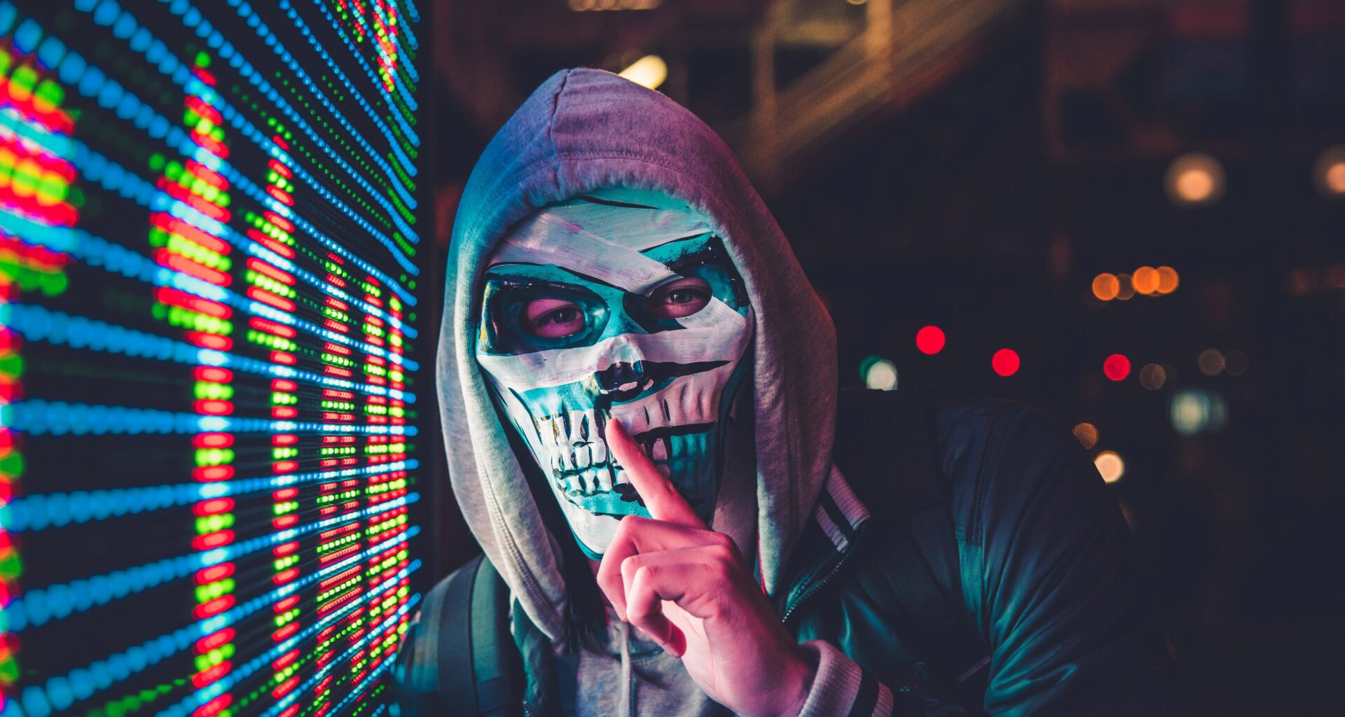 Pomozte s dobrou věcí hackerům z Anonymous