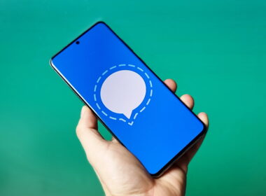 Chatovací aplikace Signal