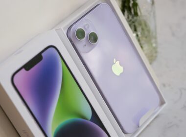 Apple iPhone 14