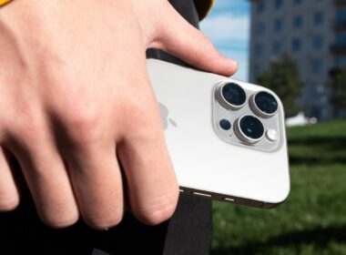 iPhone 16 Pro